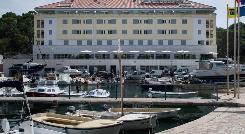 Aparthotel Miramare Makarska Exterior foto